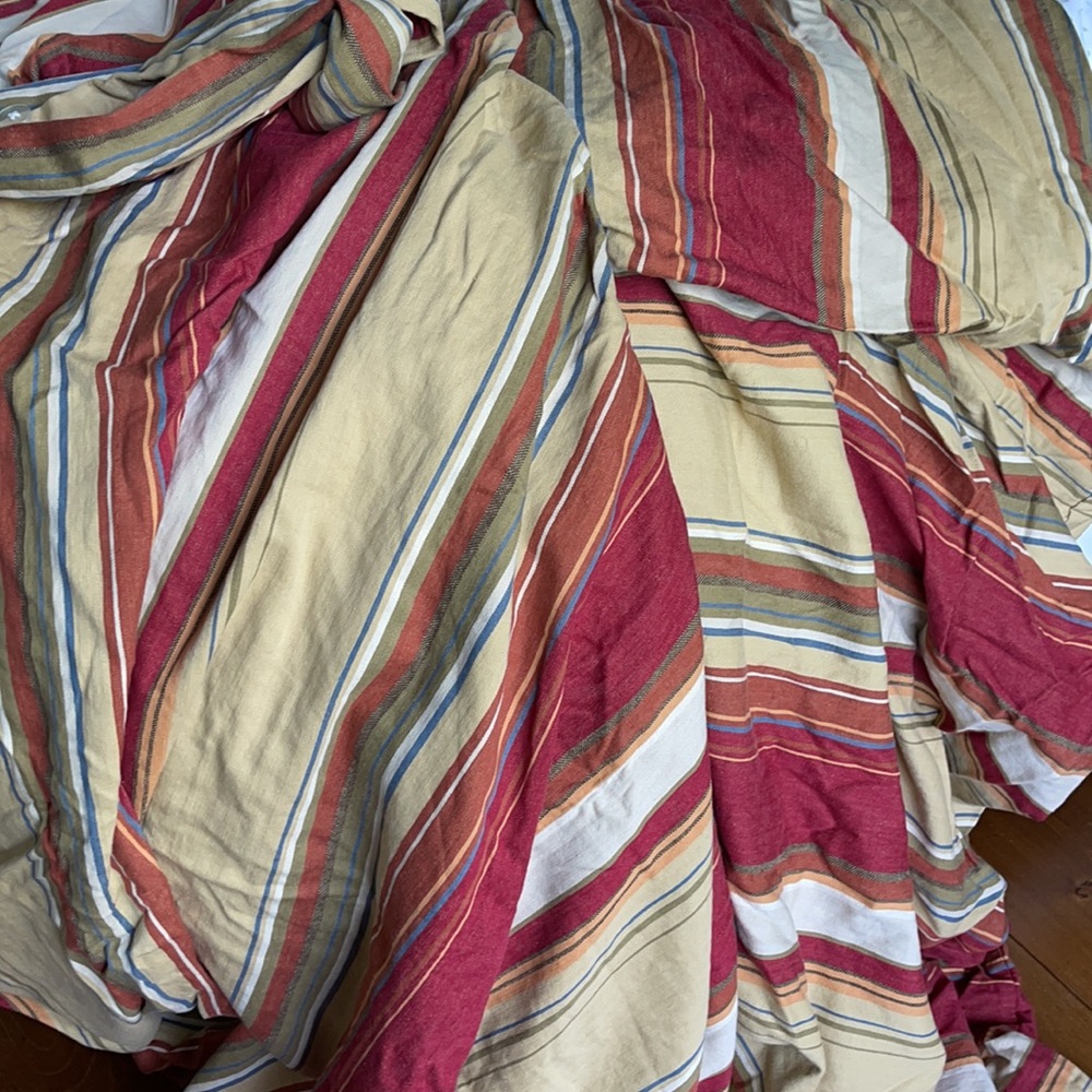 Pottery Barn Duvet & 2 sham covers - Picture 5 of 9